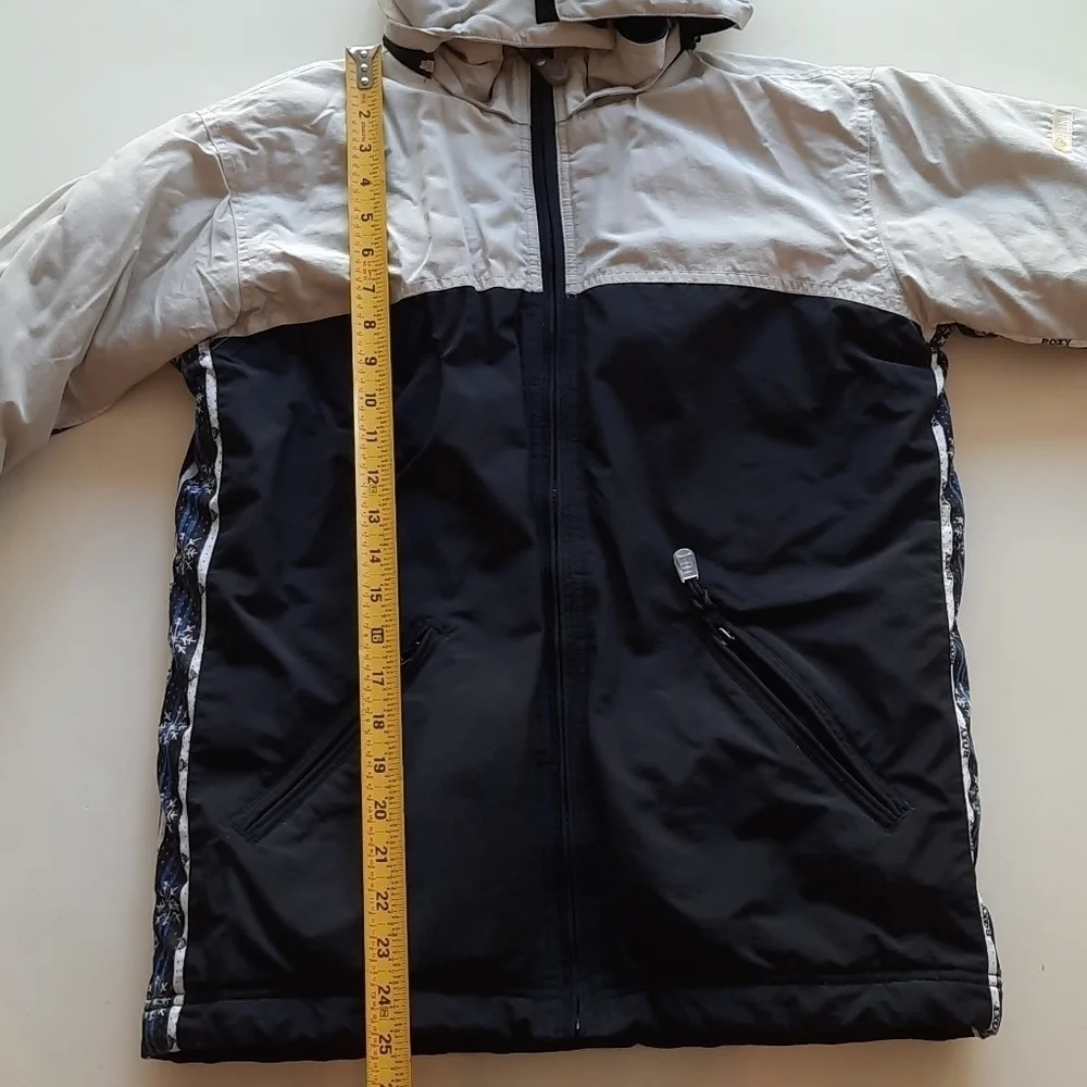 Roxy large snowflake ski snowboard jacket